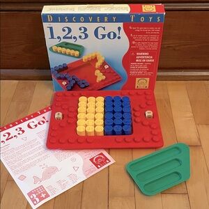 2002 Discovery Toys “1, 2, 3 Go!” Game - Complete